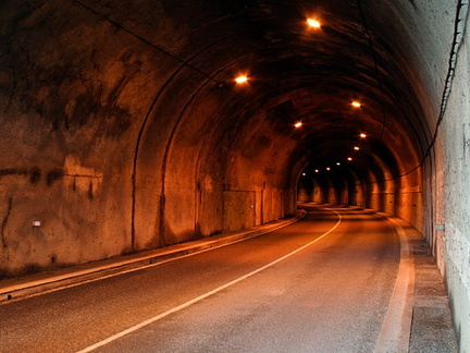 Tunnel sous Brousses